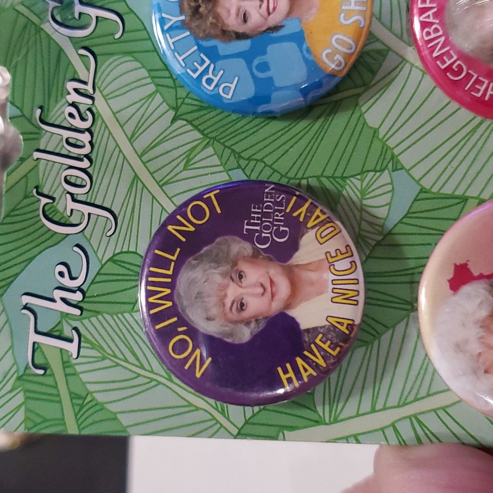 Golden Girls pin set collection - Picture 3 of 6
